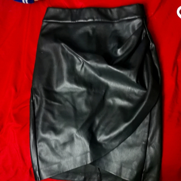 Dynamite xxs Leather Black Skirt - Picture 1 of 3
